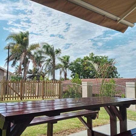 Marks Cottages Durban Bagian luar foto